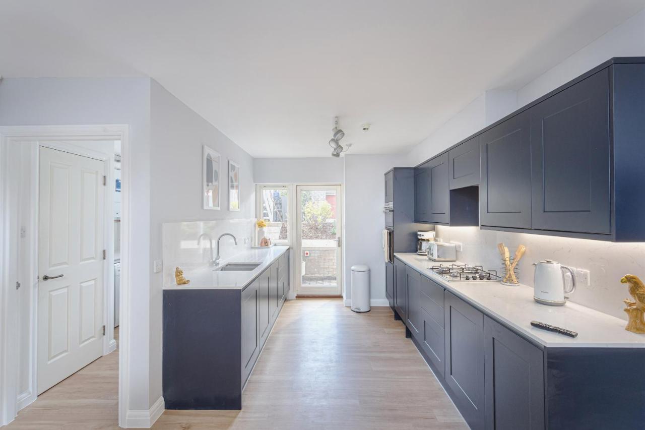3 Bedroom Jesus Green Townhouse With Parking Кембридж Екстер'єр фото